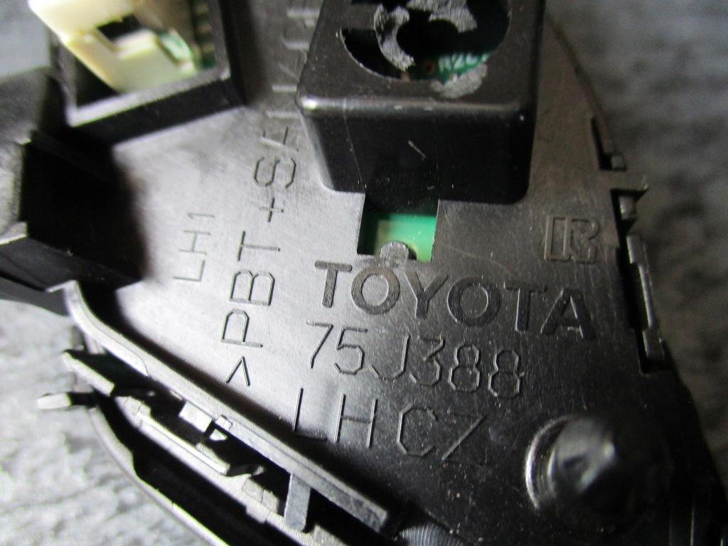 фото №6, Переключатель руля multi toyota c-hr 75j388