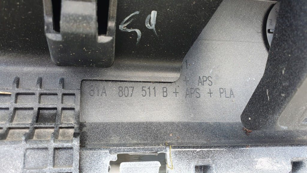 фото №8, Audi q2 16- бампер задняя pdc оригинал