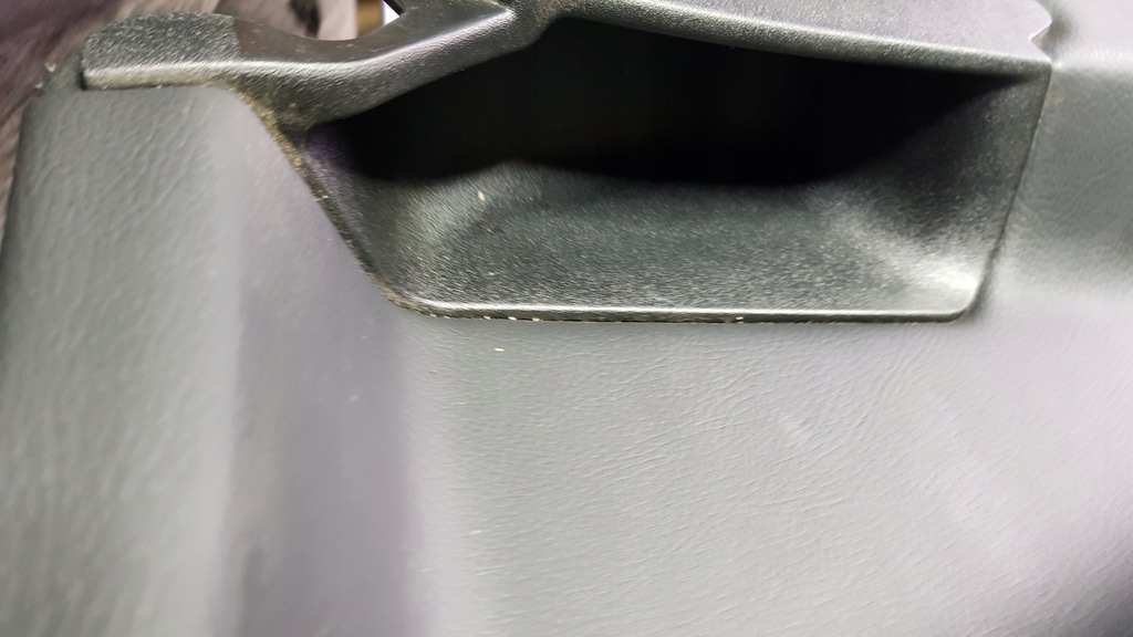 фото №16, Mercedes w203 coupe обивка правый задняя обшивка lift