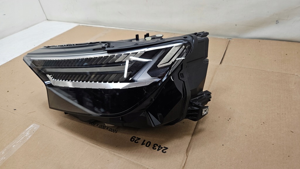 фото №8, Лампа ліва перед передня audi q4 e-tron matrix 89a 89a941035