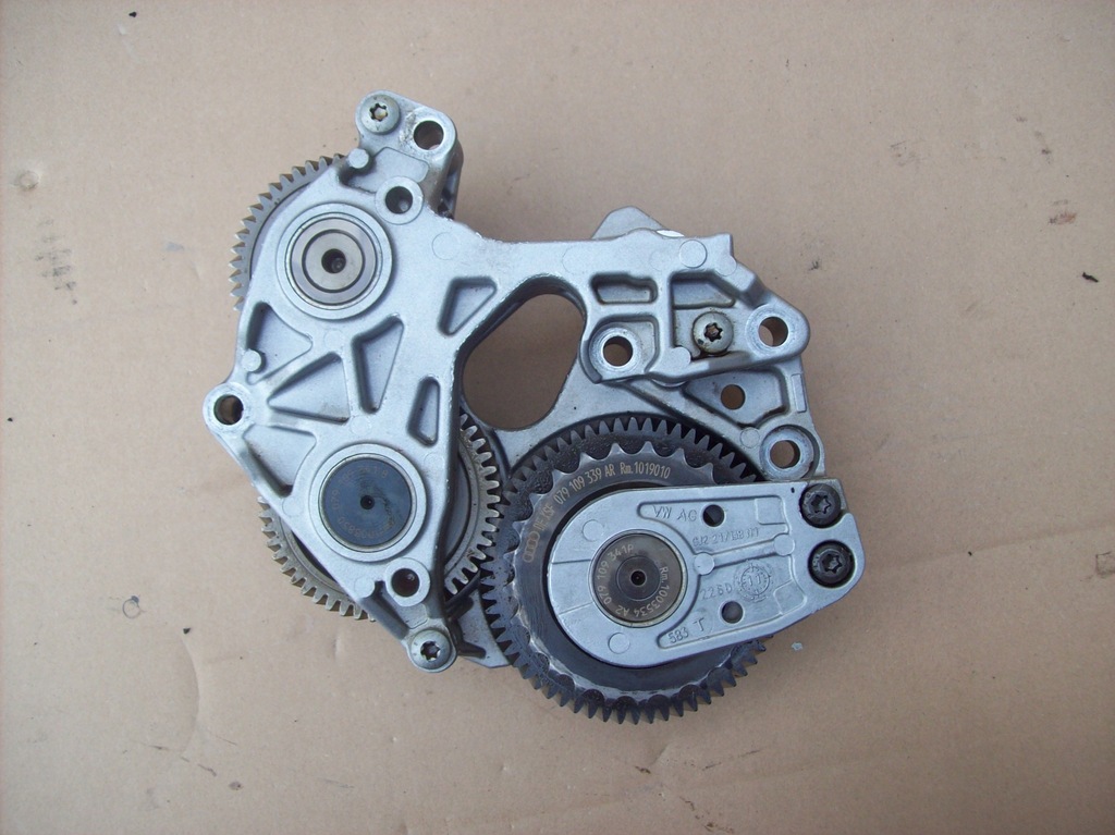 фото №1, Audi rs6 rs7 привод насос масла 4.0 tfsi ceu