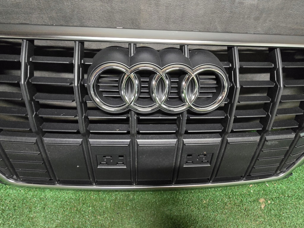 фото №3, Решітка радіатора решітка радіатора бампера перед audi q3 ii 83a
