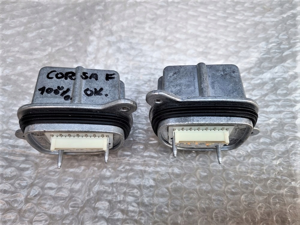 фото №1, Перетворювач модуль лампа led лівий opel corsa f 19