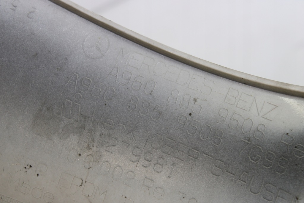 фото №12, Уголок бампера правый mercedes actros mp4 a9608859508