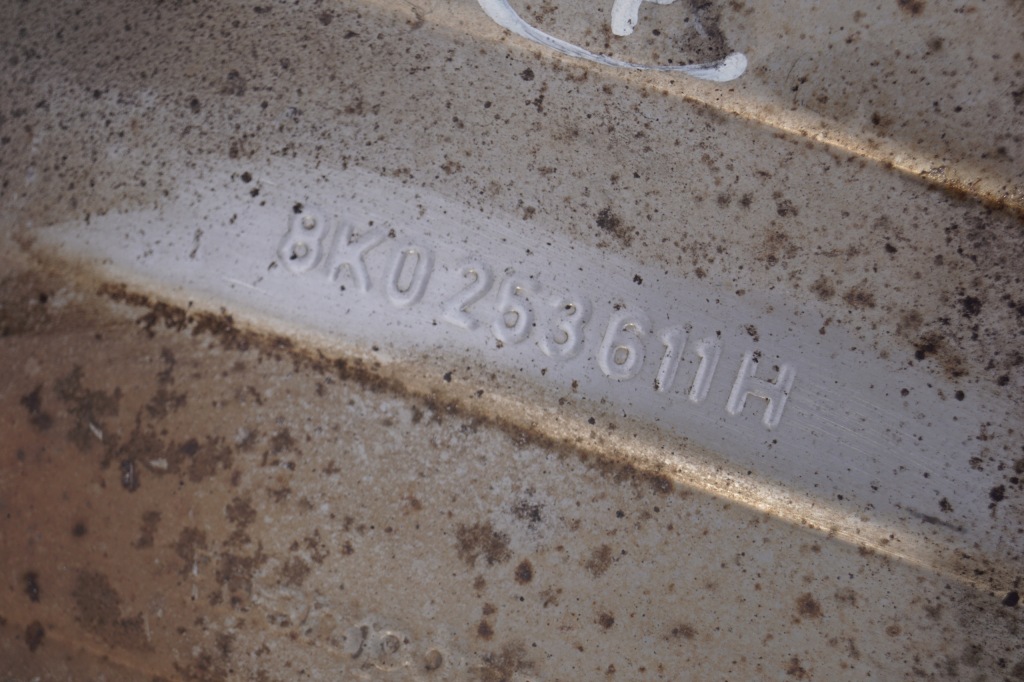 Выхлоп гаситель конечный audi a4 b8 8k0253611h Цена