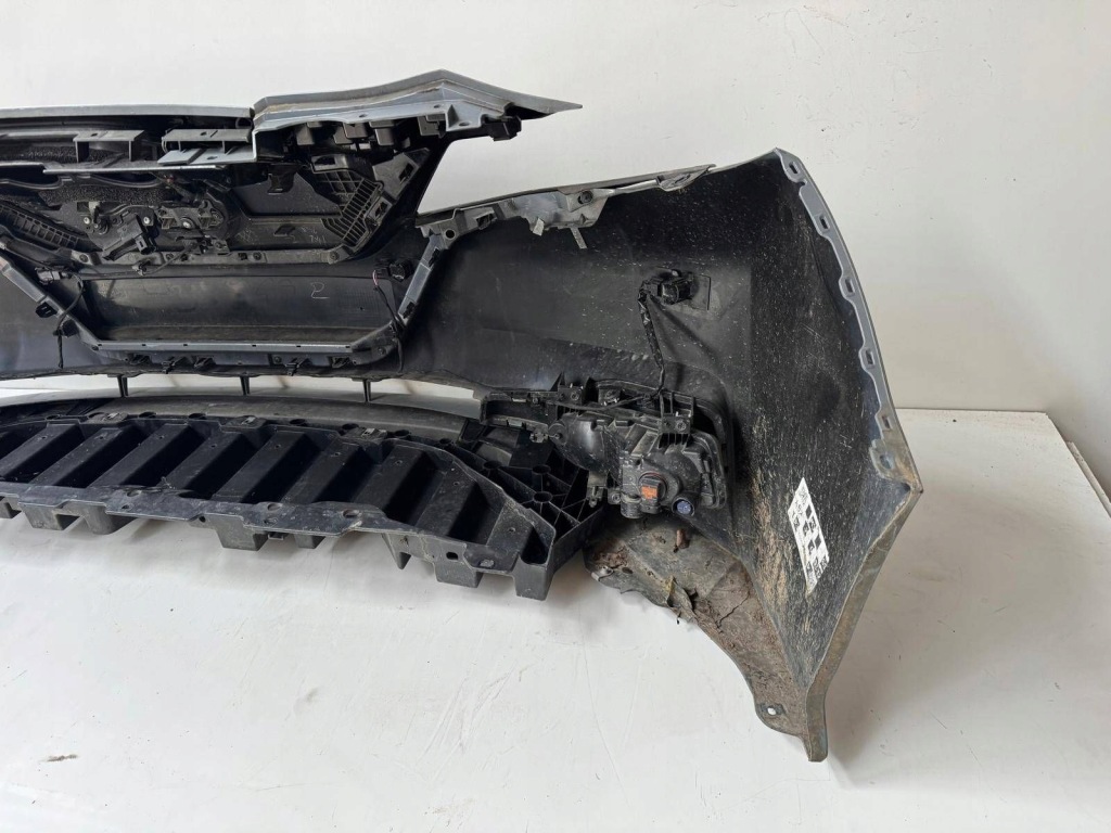 Nissan leaf 2 бампер перед передній pdc камера в Україні