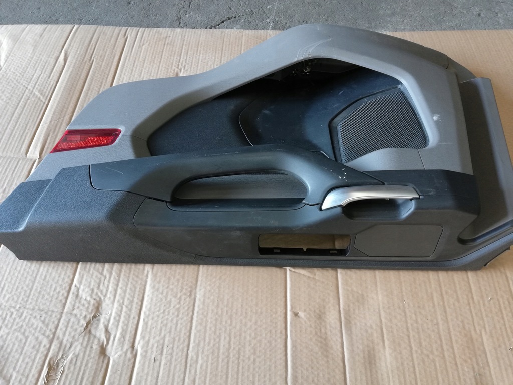 фото №8, Scania ngs обивка дверь кабина g