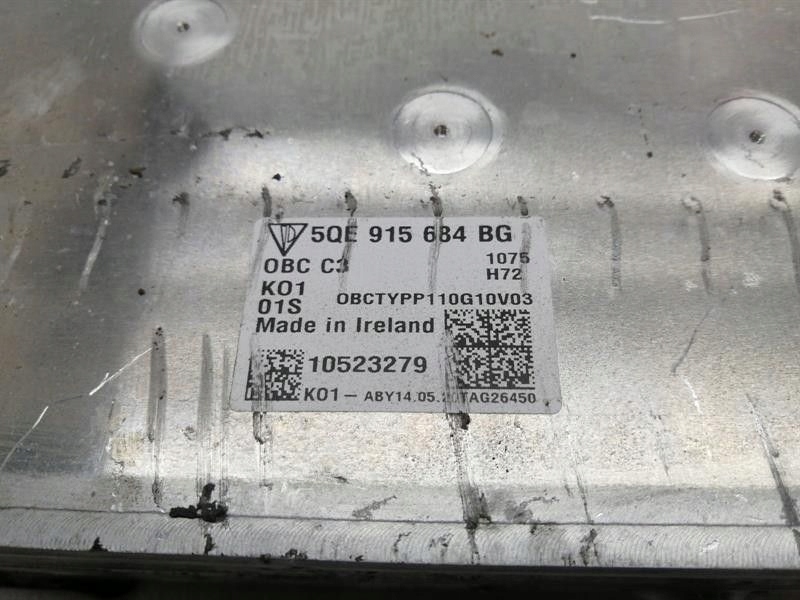 Модуль управляющий зарядка аккумулятор porsche taycan 9j 5qe915684bg jednos Киев