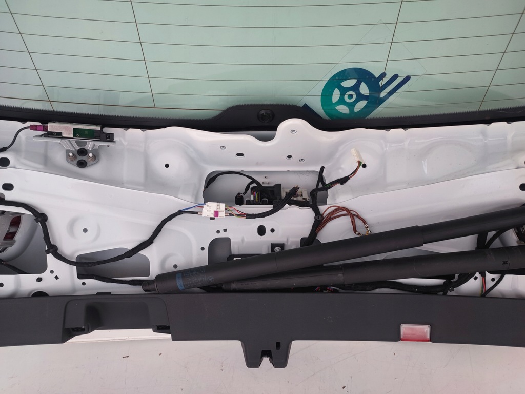 фото №12, Крышка багажника задняя багажника mercedes gla w156 x156