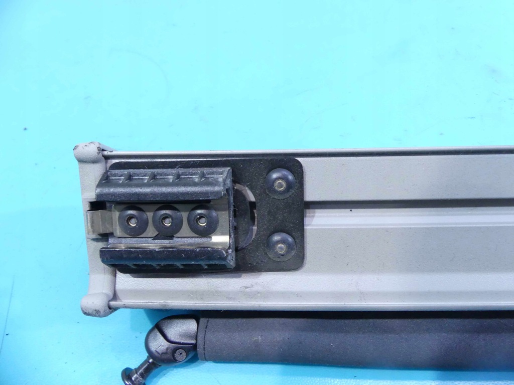 фото №9, Шторка сетка багажника volvo v50