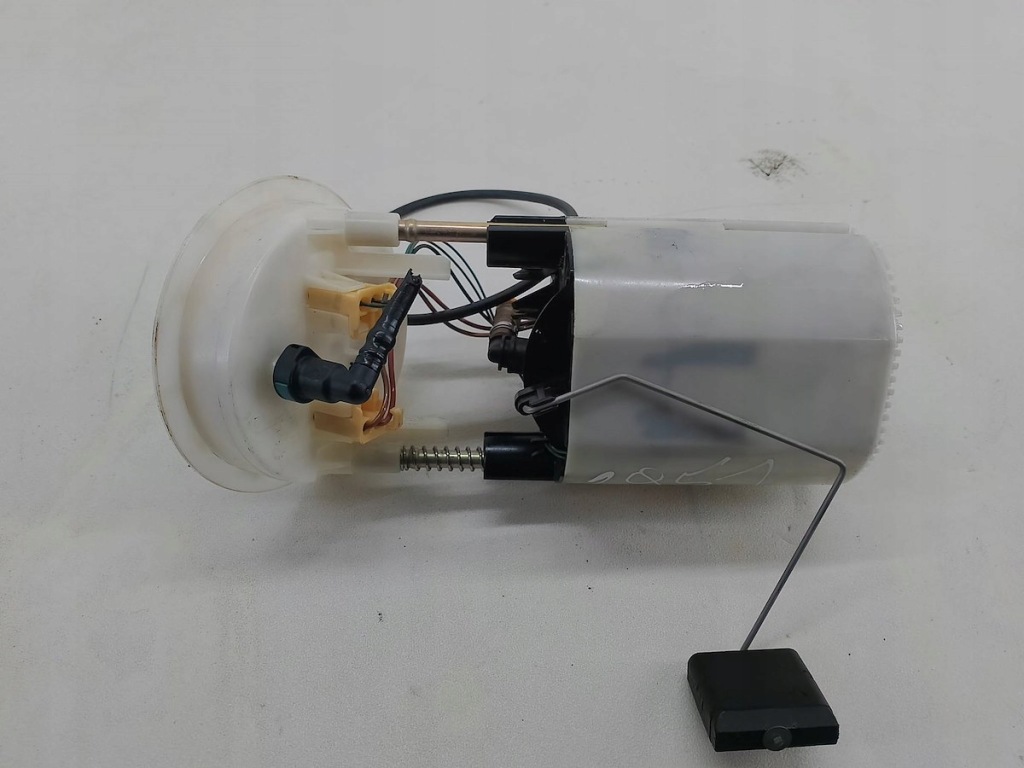 Насос пального bmw e90 02310603 2.0 16v 318i в Україні