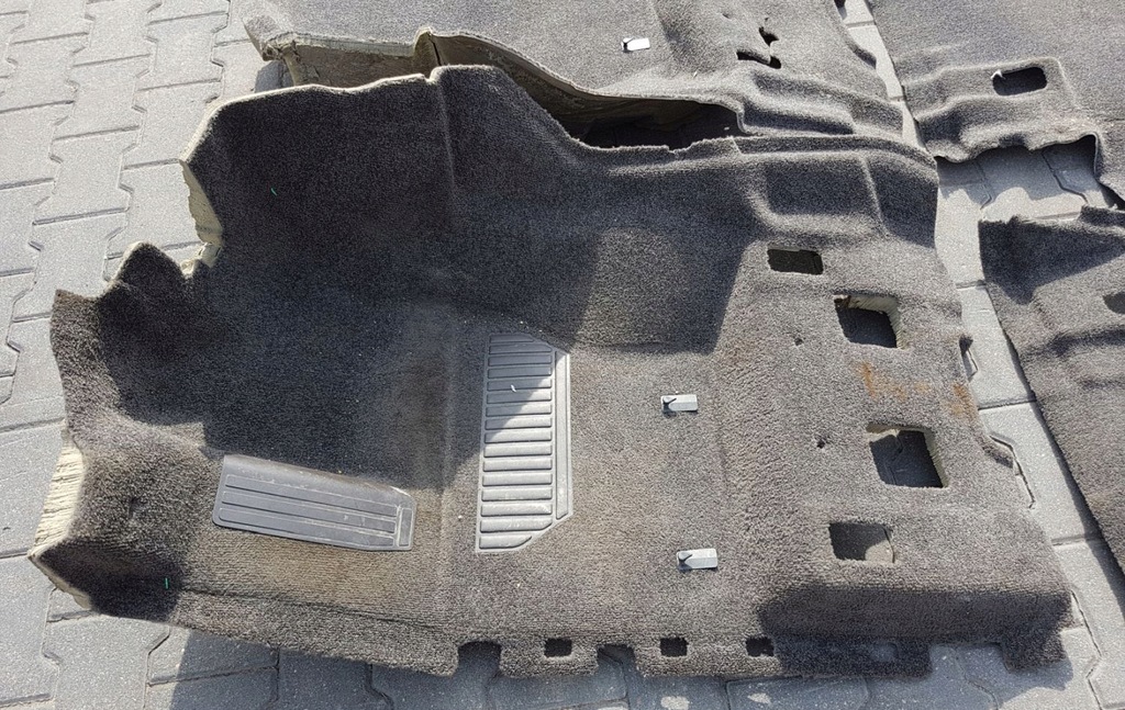 фото №7, Range rover vogue l405 обшивка пол коврик комплект перед задняя 8aam euro