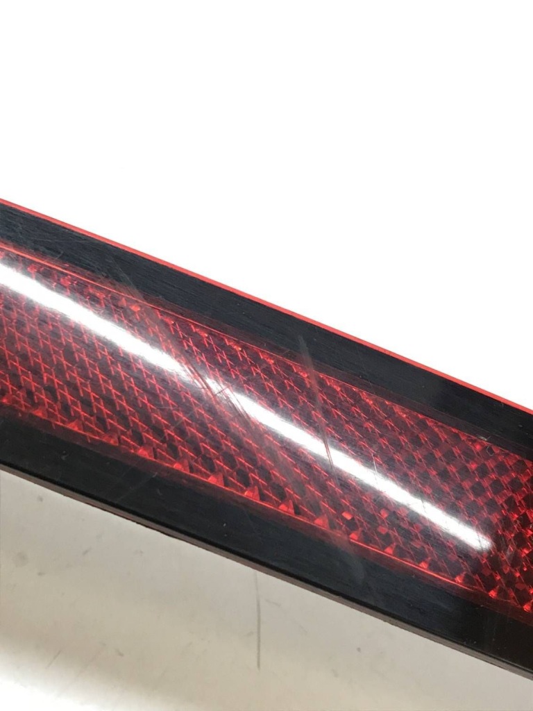 фото №8, Volvo v60 2011 сторона правая отражатель лампы задний 32337875