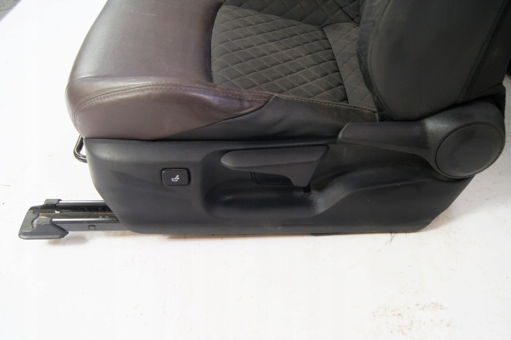 фото №6, Сидіння спинка напівшкіра коричневий toyota c-hr 17r eu