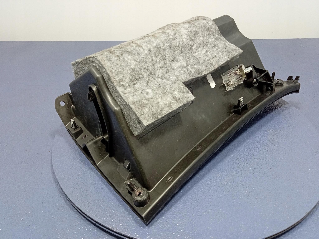 Opel zafira c iii рестайлінг  2016- бардачок пасажира 1130242x Київ