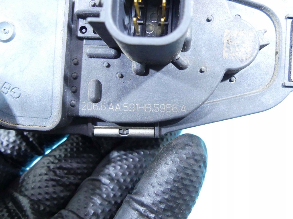 фото №7, Дроссельная заслонка suzuki xl-7 ii 06-09 2066aa591hb5956a 3.6 v6 n36a