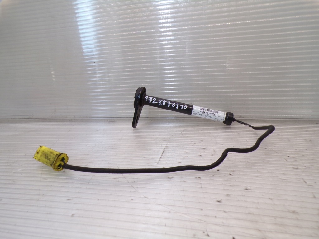 фото №1, Патрон капот правый левый mercedes slk r 172 1728870510