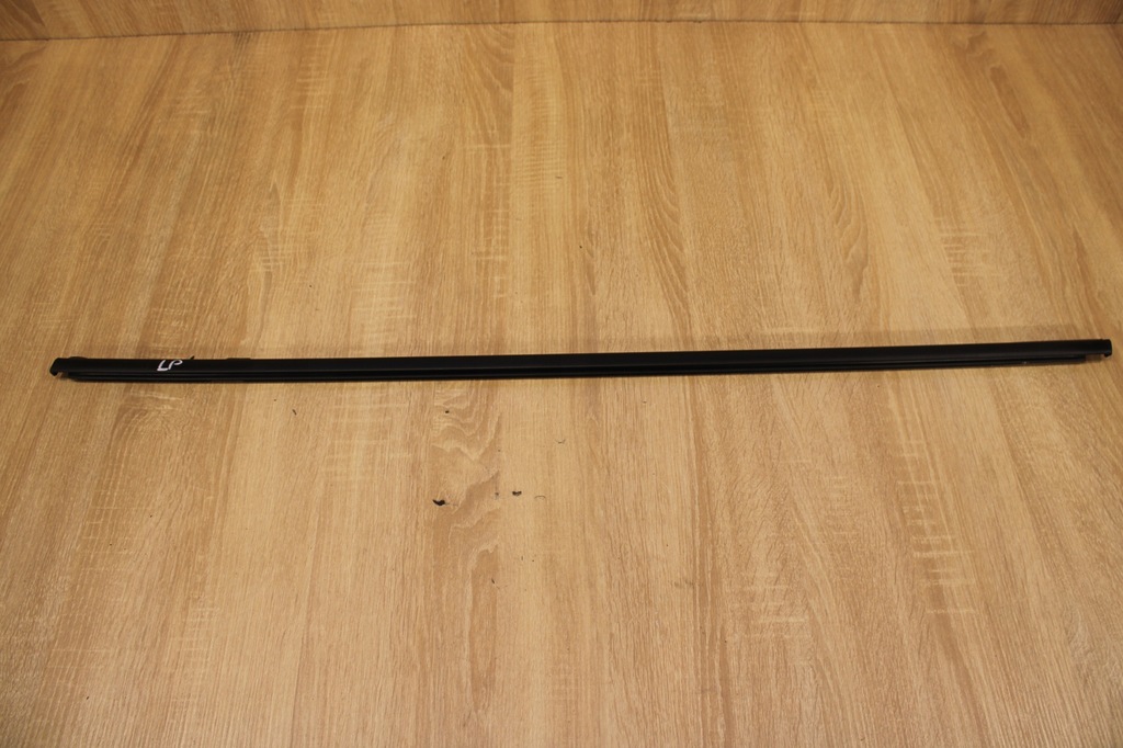 фото №1, Молдинг ущільнювач двері лівий перед chevrolet orlando