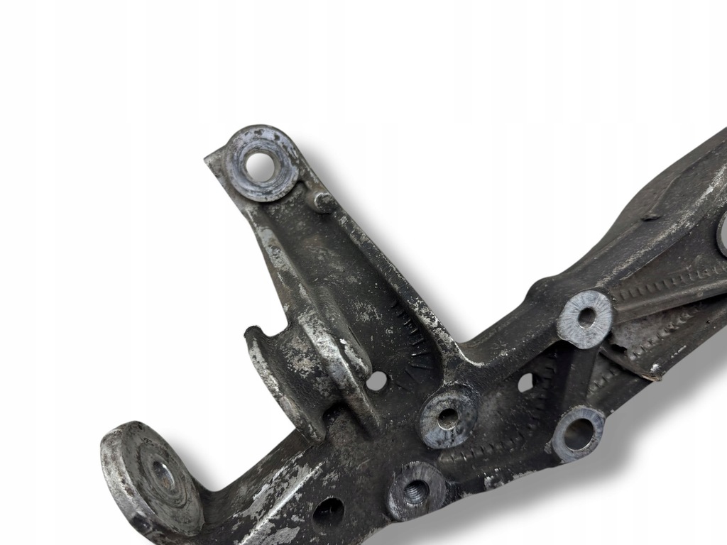 фото №7, Audi a3 s3 8p 2007 перед сторона левая нижний рычаг передний