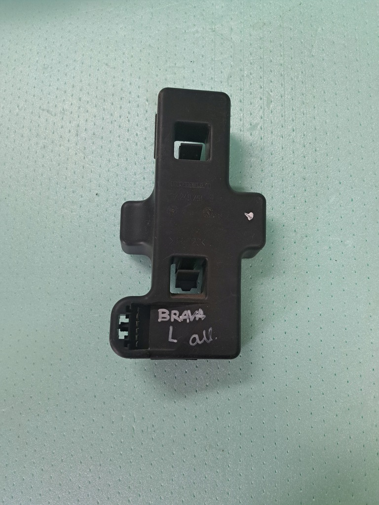 фото №1, Fiat brava вкладиш лампи лівий задня