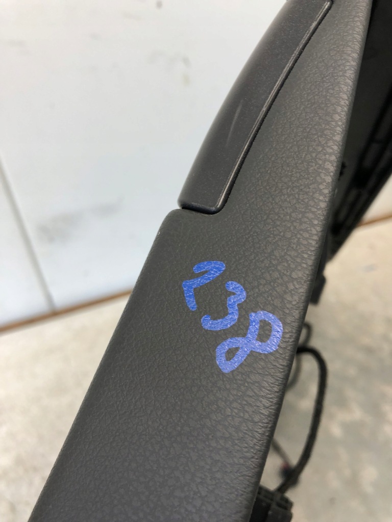 фото №9, Обшивка дверь левый задняя audi q5 8r