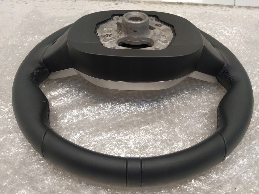 фото №11, Bmw 4 g22 g23 g24 g26 повітропровід багатофункціональний m-pakiet пелюстки перемикання вібрації