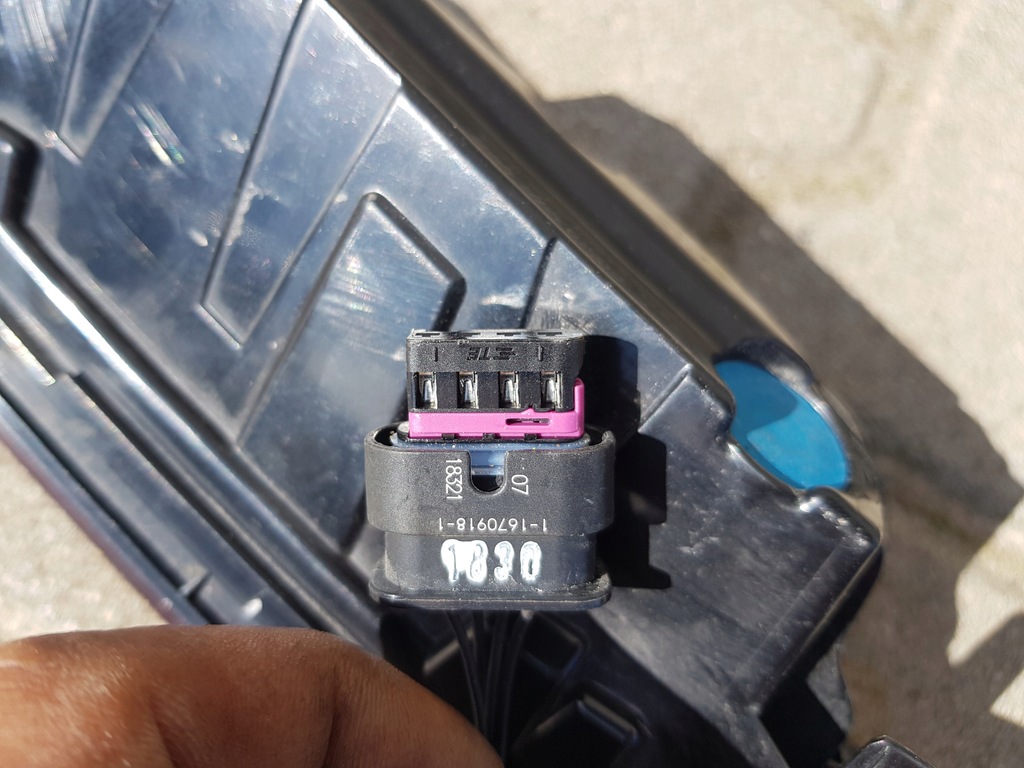 фото №4, Лампа левая задняя volvo polestar ii 2