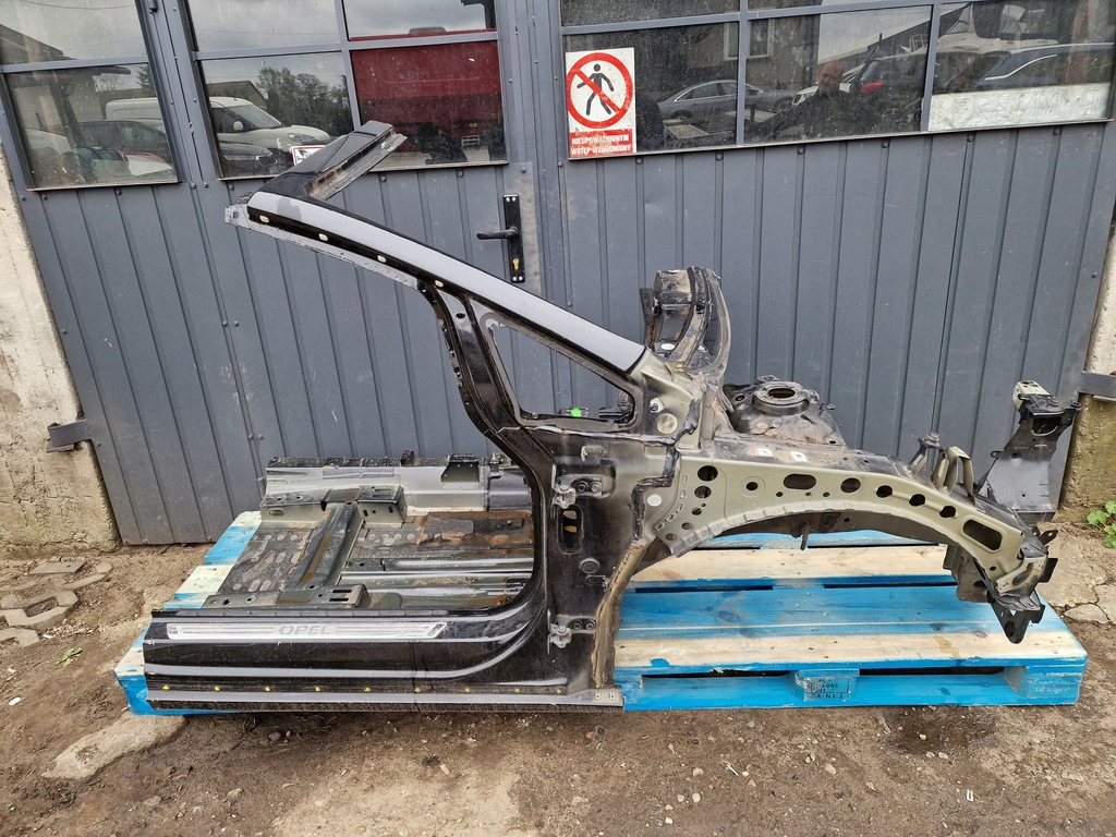 фото №2, Четверть правая передняя порог блок двигателя opel cascada