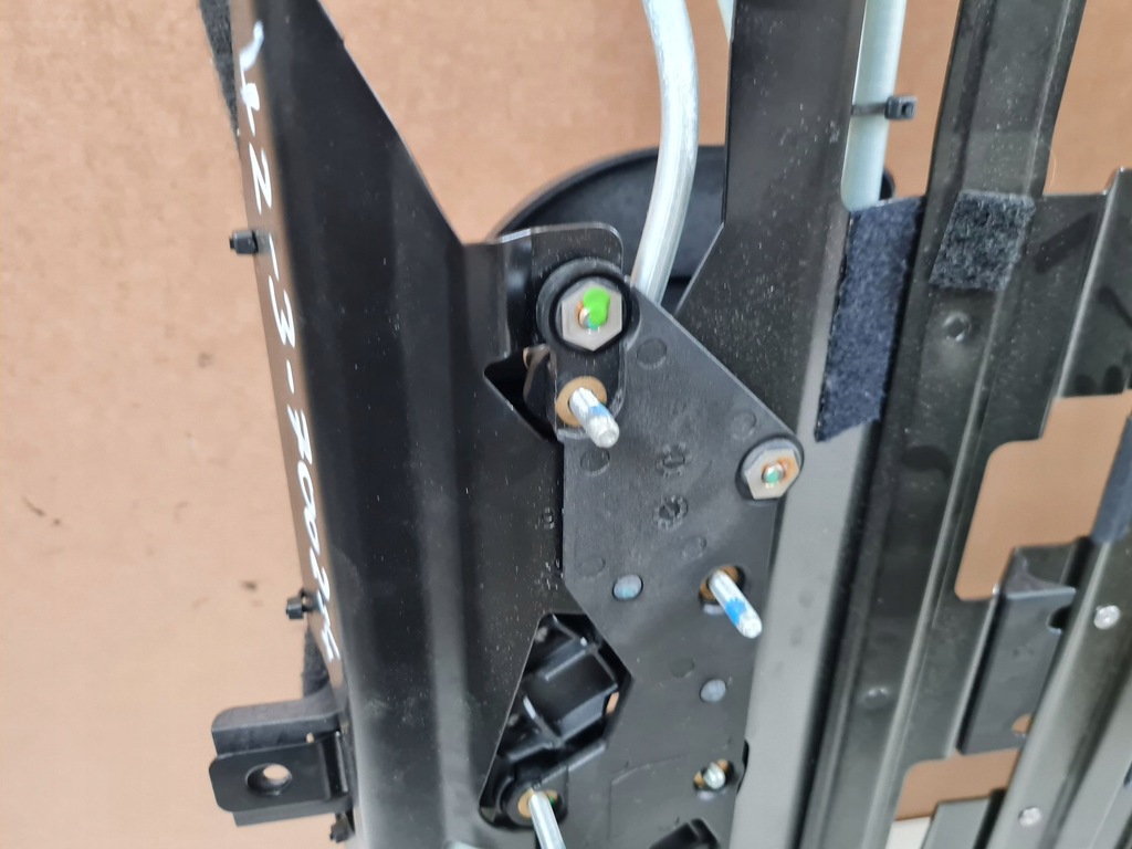 фото №12, 2015 bentley flying spur люк kompletny 4w0877041