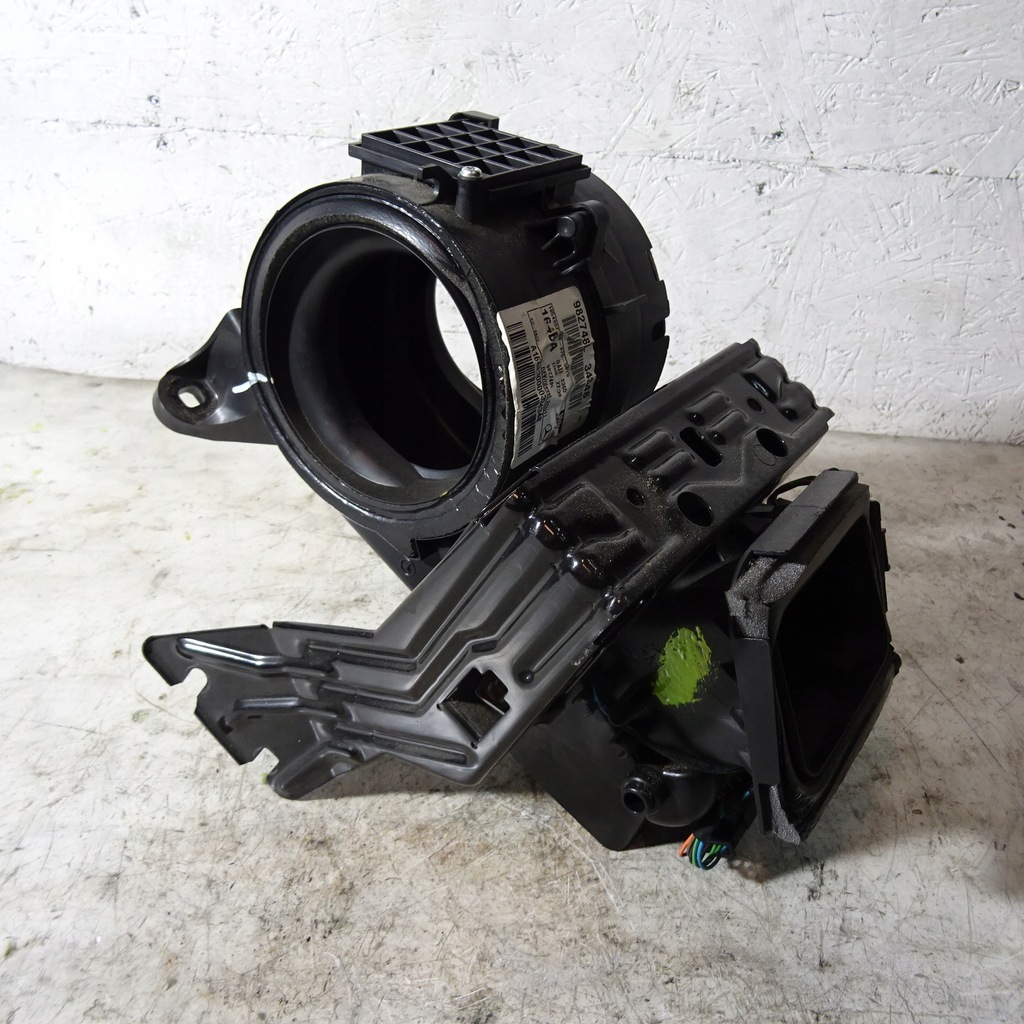 фото №1, Mercedes ml w164 корпус вентилятор задняя 982748l