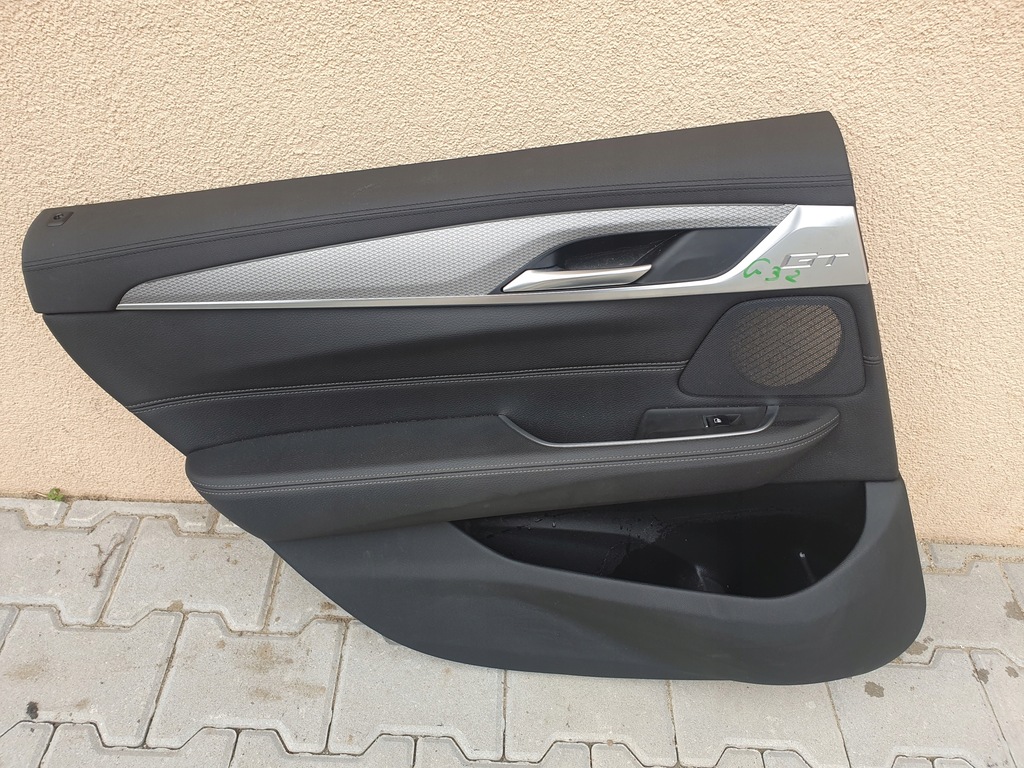 фото №1, Обивка дверь bmw 6 g32