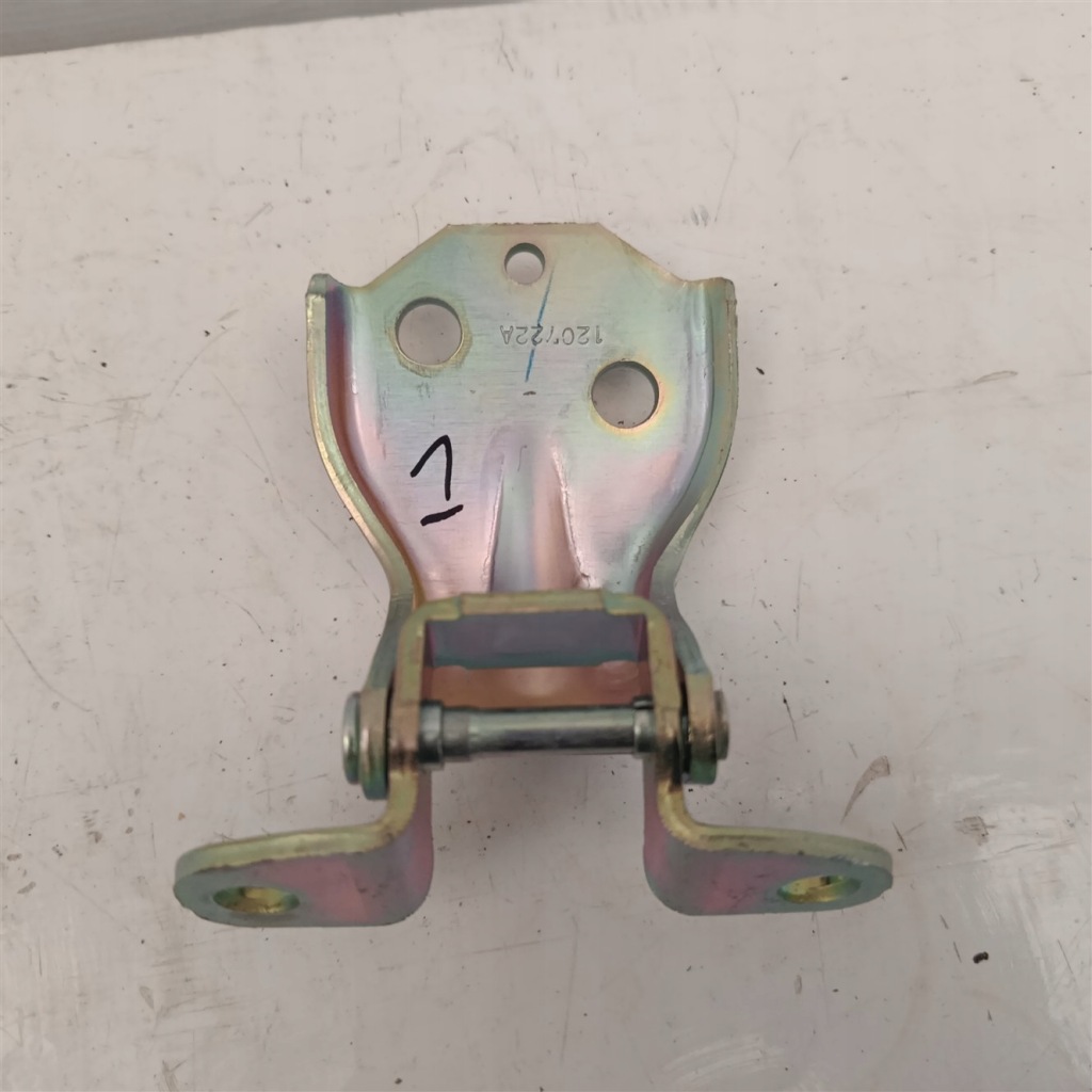 Купити Петля двері перед isuzu d max 98105297