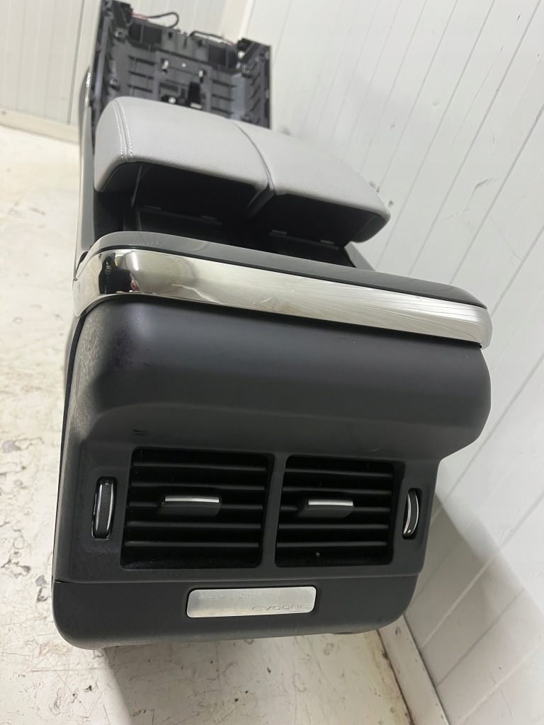 Купити Range rover evoque ii r-dynamic l551 підлокітник