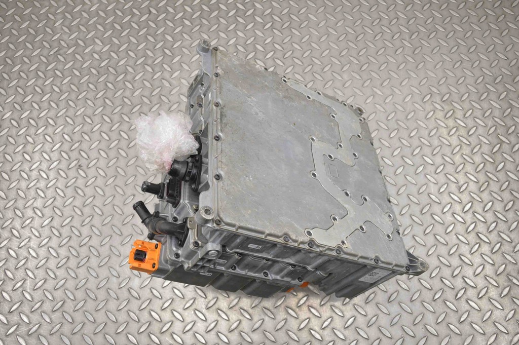 фото №7, Инвертор porsche taycan 9j1959663ah 17991736 1.0l 390kw 2020