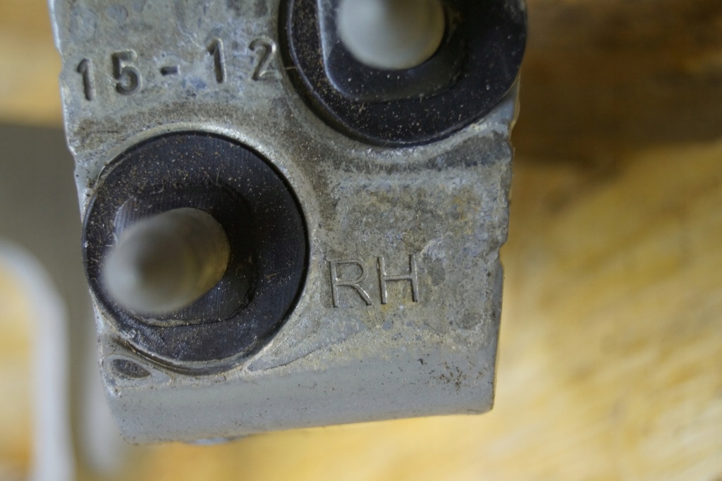 фото №5, Петля кришки багажника правий audi a5 8t sportback