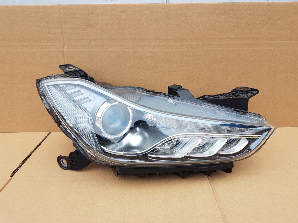 фото №1, Лампа перед права maserati ghibli 13- bi-xenon поворотний led