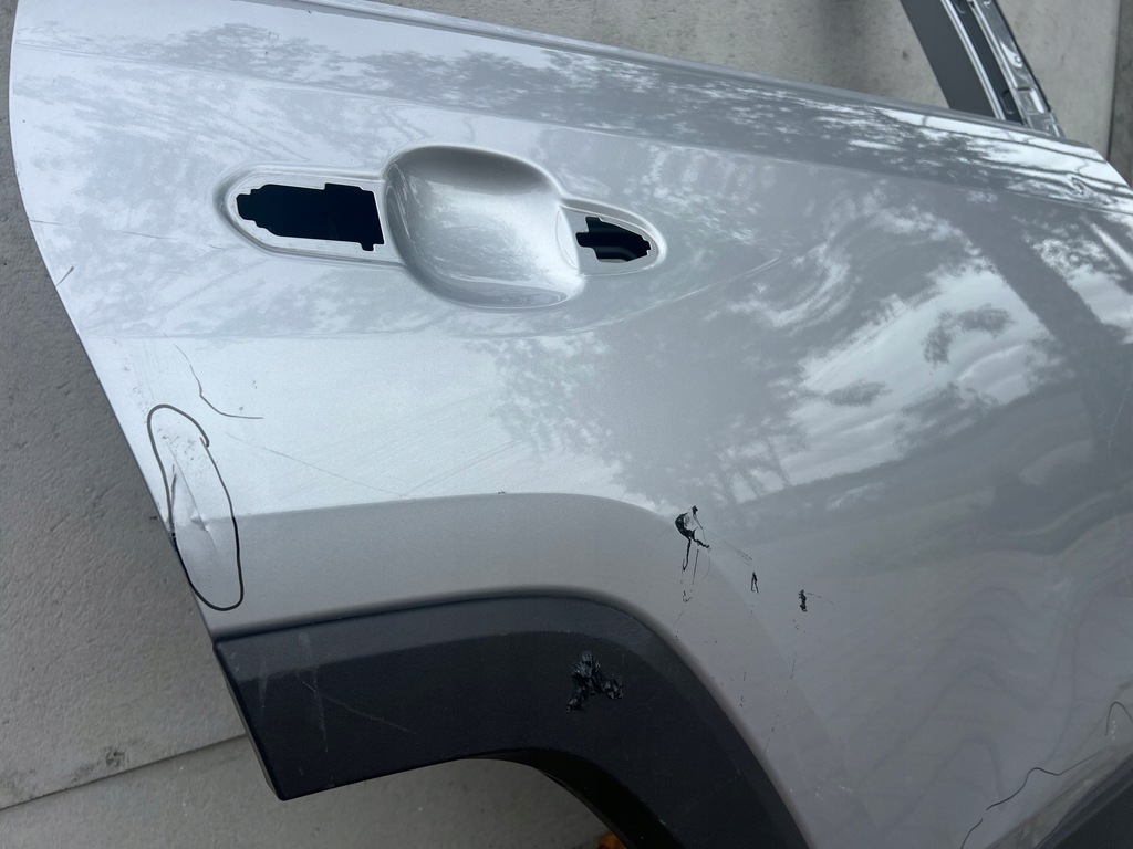 фото №9, Двері toyota rav4 rav-4 v od 2018 задня правий задні праве