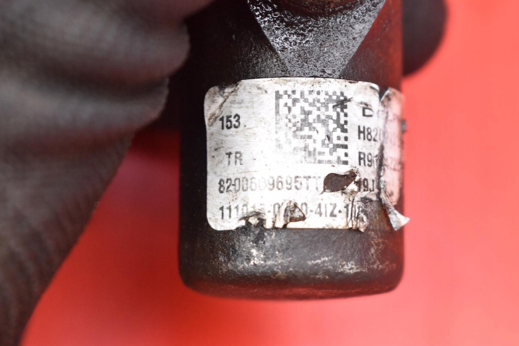 фото №10, Молдинг впрыскная 8200701680 nissan nv200 1 i 1.5 dci 90 km 09-21