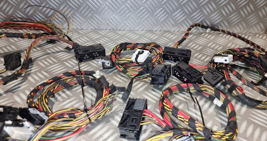 фото №10, Bmw 5 e60 sedan електропроводка джгут модулів багажника mpm + pdc довга комплект