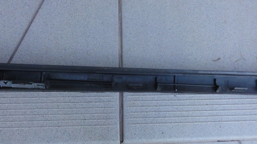 фото №8, Citroen c5 iii x7 08-16r молдинг скло перед права kthb