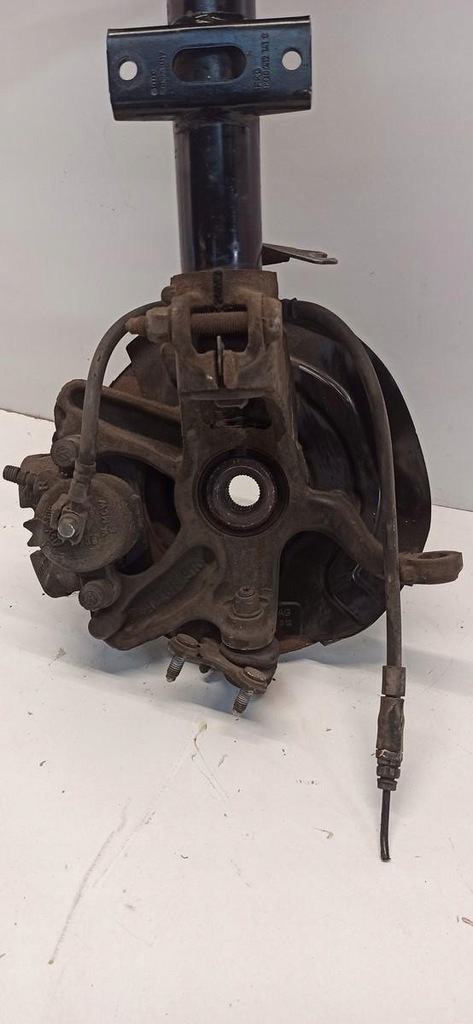 фото №7, Audi a1 82a поворотный кулак правый перед 2q0407256j