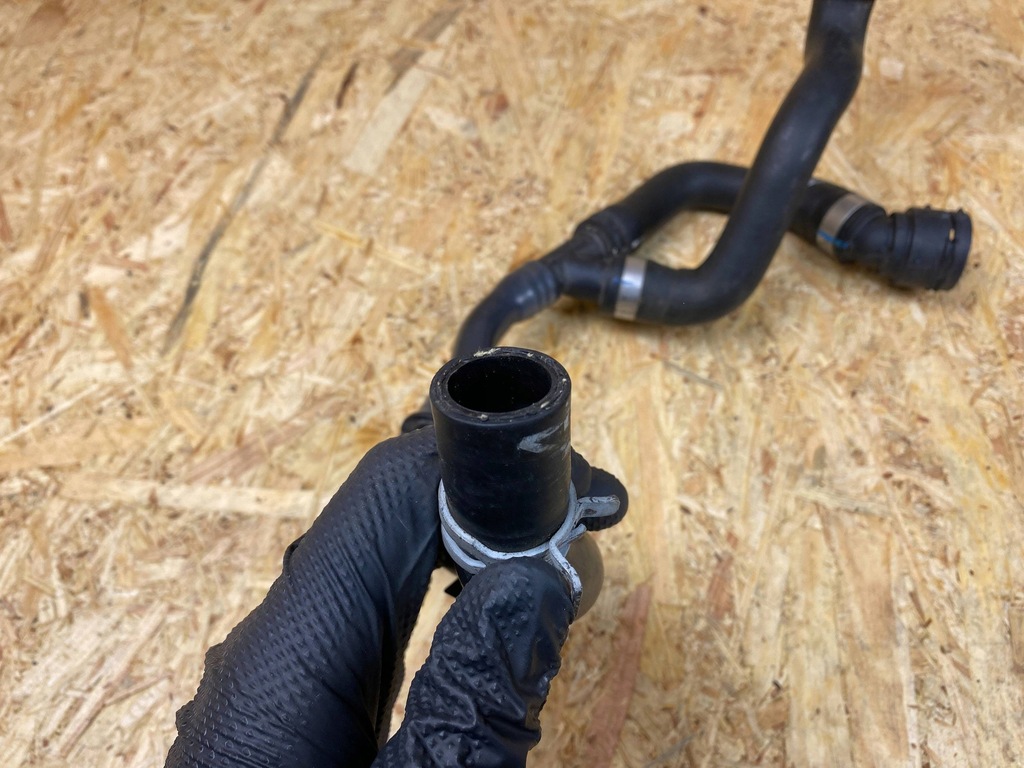 фото №10, Wąż труба шланг wody porsche taycan 9j1 9j1122058 2019-