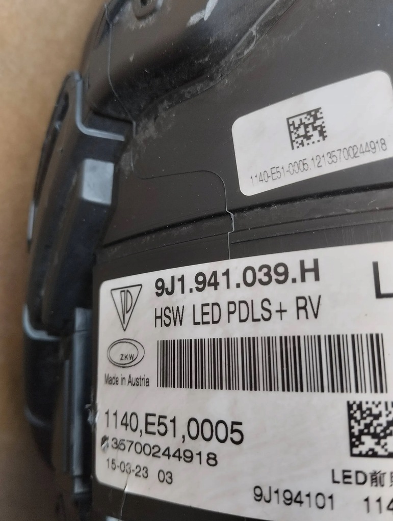 фото №9, Porsche taycan лампа левый перед комплектная