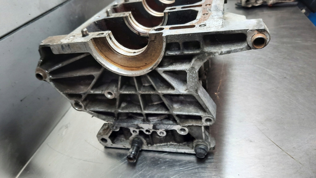 фото №15, Блок двигателя b5244t volvo s60 v70 ii 2.4b