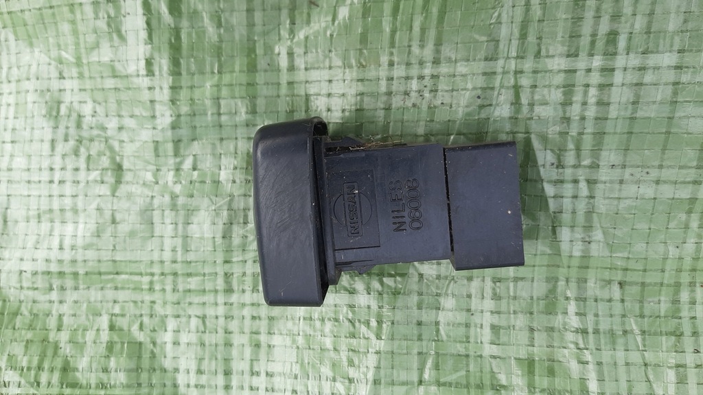 фото №8, Nissan 200sx 240sx кнопка переключатель стекло