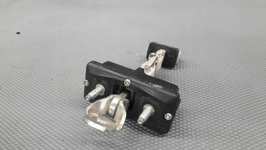 фото №7, Ограничитель дверь правый перед fiat grande punto evo