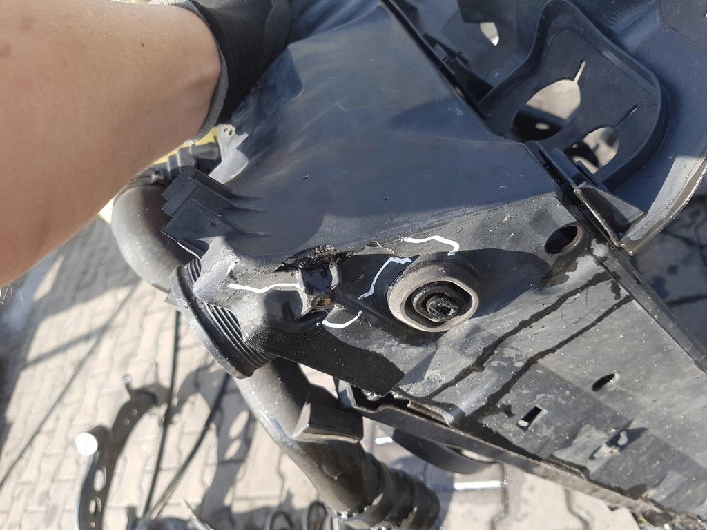 фото №8, Vw jetta vi 5c 10-14 1.6 tdi pas передний радиатор