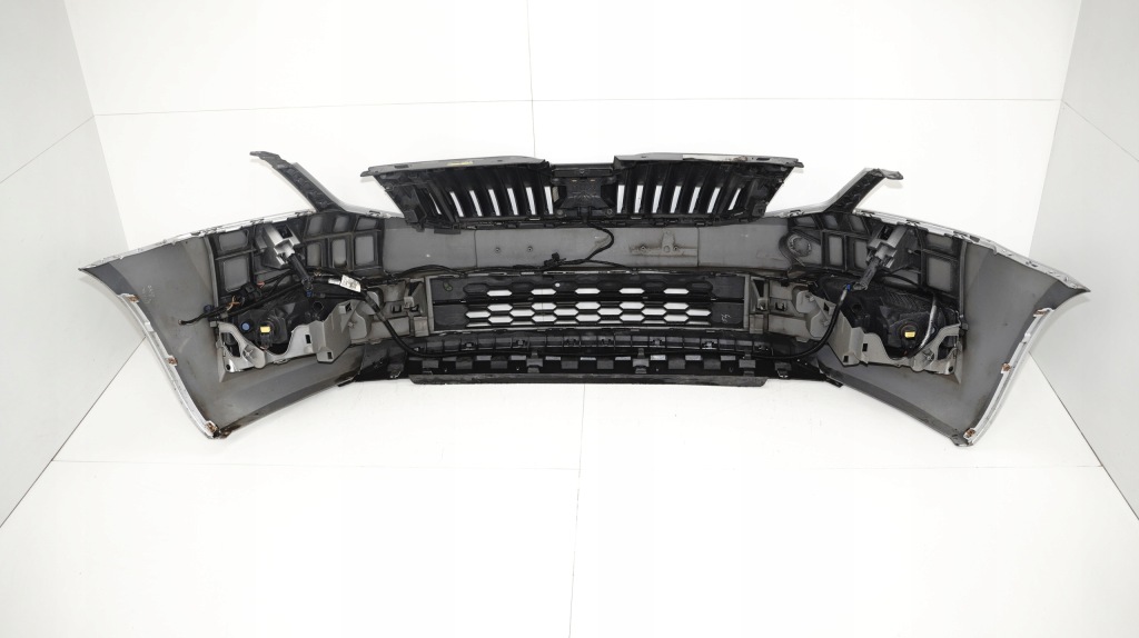 фото №9, Бампер перед передний skoda octavia iii lift 16-20r омыватель la7w