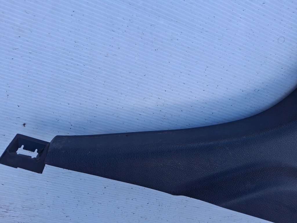 Peugeot 3008 i захист стійка b середнього права нижня 9683126477 в Україні