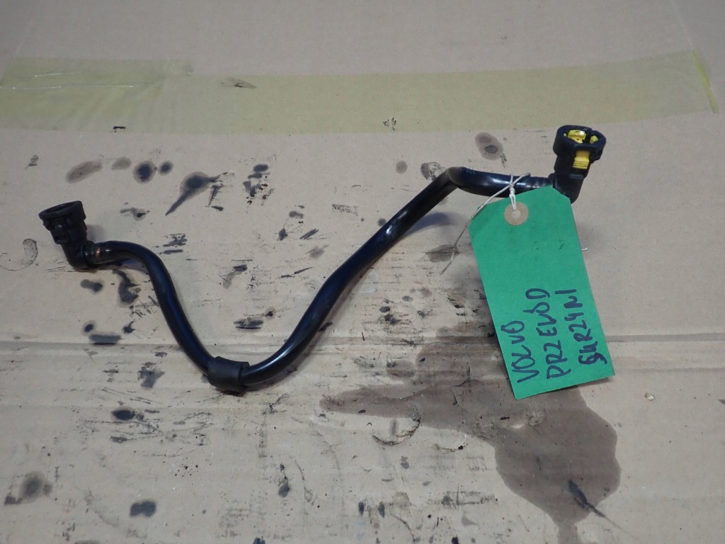 фото №1, Шланг радиатора масла коробки volvo v40 cross country 31319342